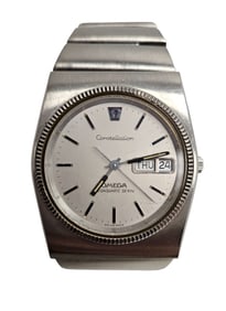 Vintage Men's Omega Constellation Megaquartz Watch