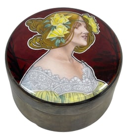 1901 London England Sterling Silver & Enamel Box