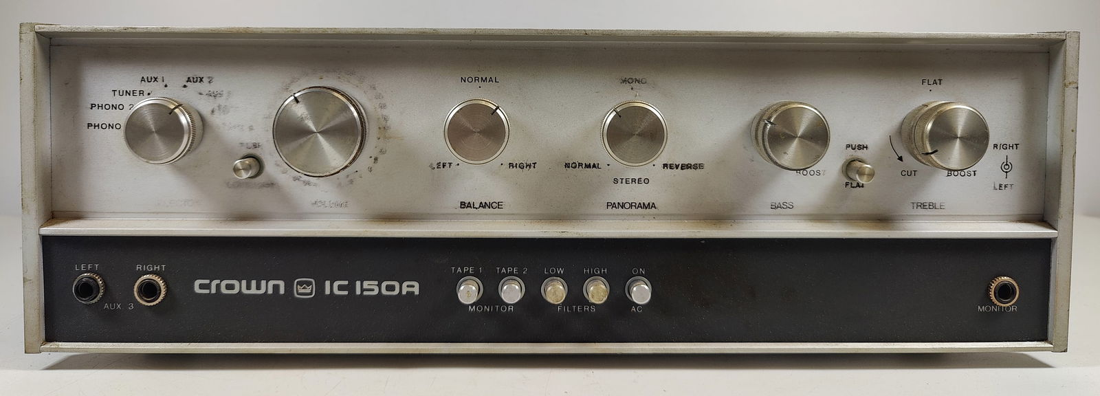 Crown Audio Model ICA IC-150A Stereo Preamplifier (1 of 9)