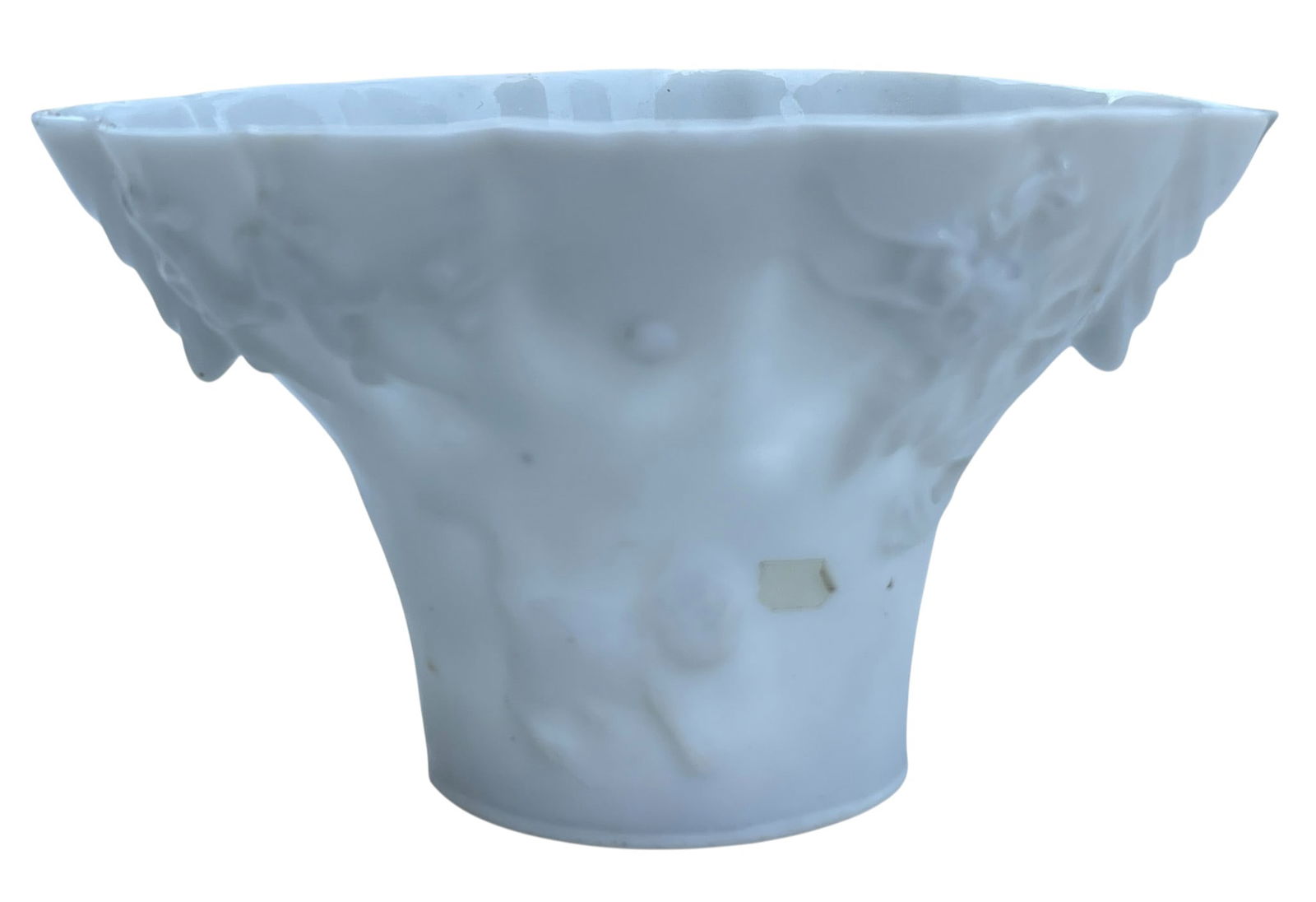 17th to 18th Century Blanc de Chine Dewa Porcelain Libation Cup (1 of 9)