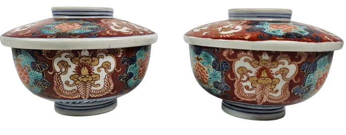 c1820 Pair Japanese Imari Porcelain Tea Bowls with Lids