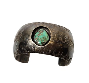 Vintage Navajo Native American Sterling Silver & Turquoise Shadowbox Cuff Bracelet