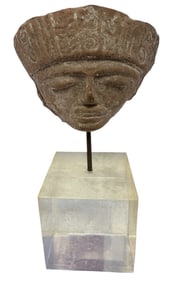Pre Columbian Ceramic Head, circa 600-1000 CE