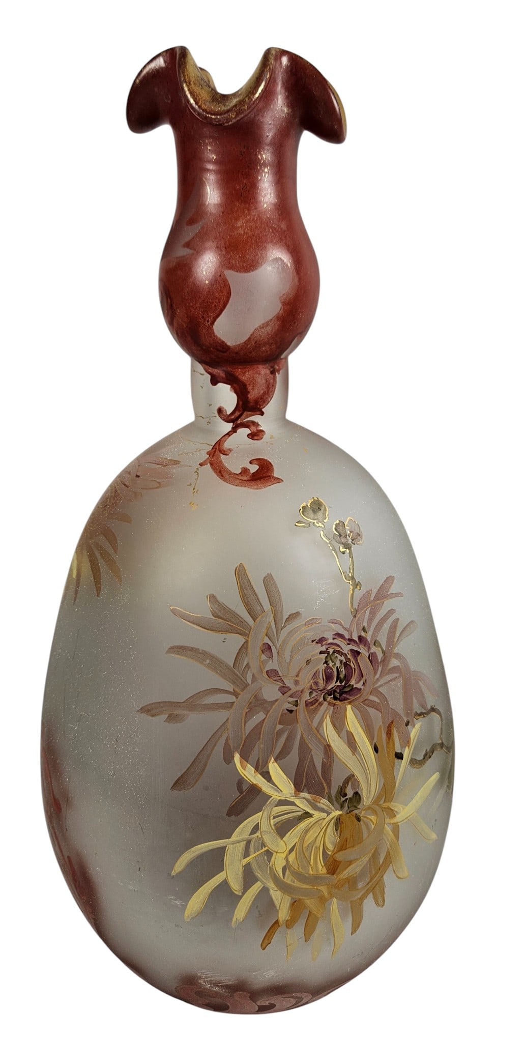 Mt. Washington Glass Company Royal Flemmish Gilt Decorated Satin Glass Vase - 4