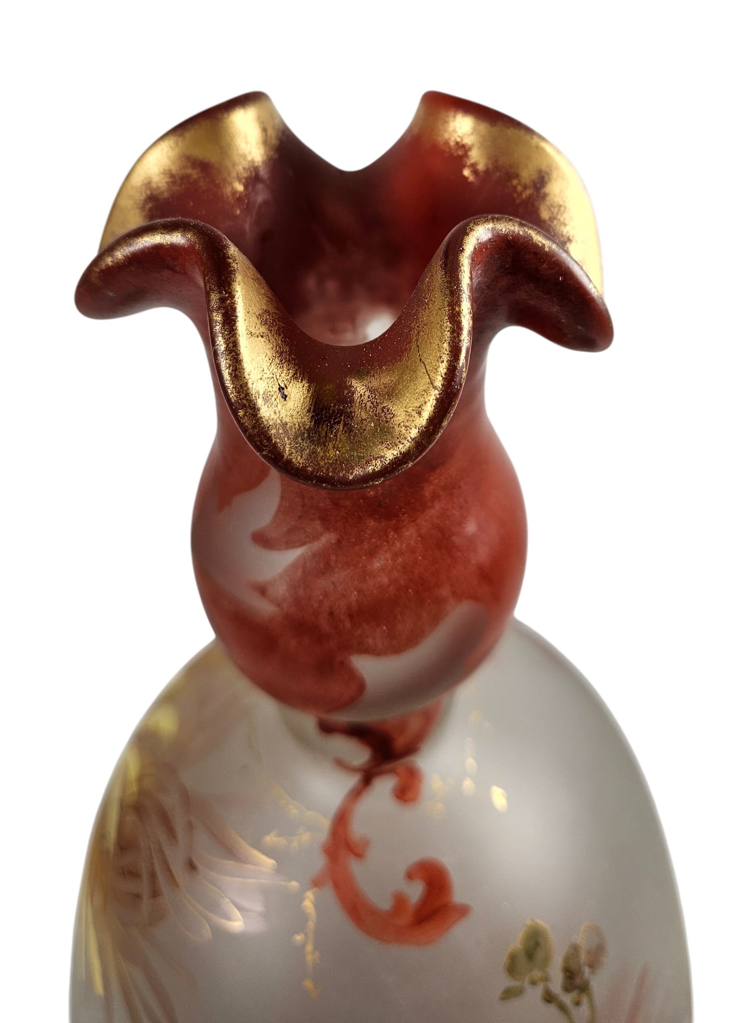 Mt. Washington Glass Company Royal Flemmish Gilt Decorated Satin Glass Vase - 5