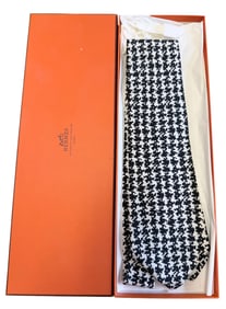 New Old Stock Hermes Gentlemans Tie in Box