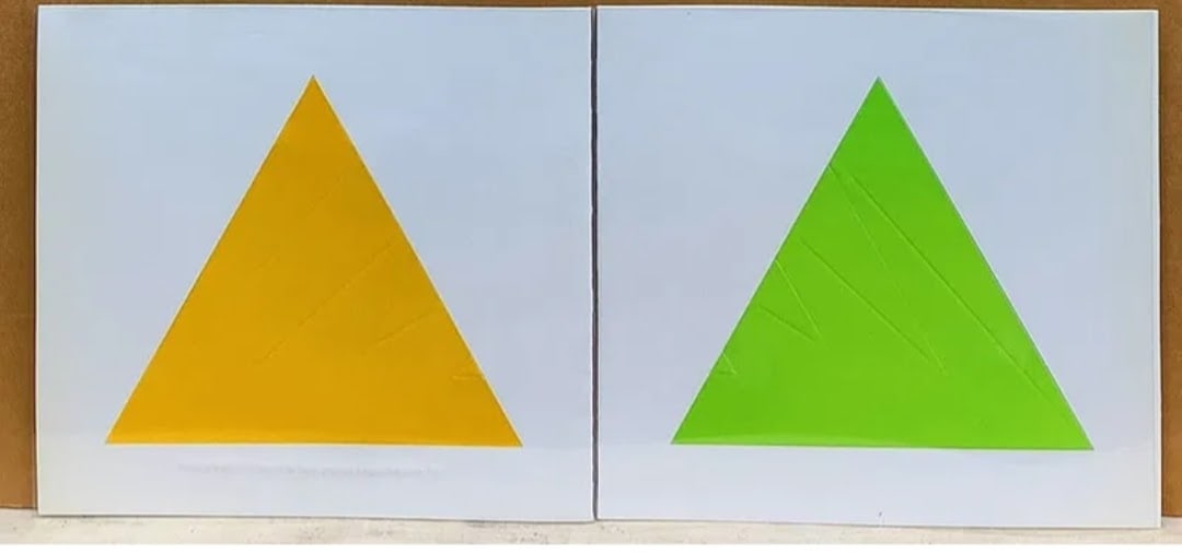 Pair Richard Smith, "Topiary", Richard Feigen Graphics, Inc.: Richard Charles Smith (New York, England, 1931 - 2016) open edition construction from a Richard Feigen Exhibition, Inc., 1969. Very good condition, foldover abstraction, with four color triangles of