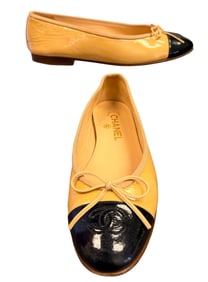 Chanel Beige & Black Cap CC Bow Ballet Flats