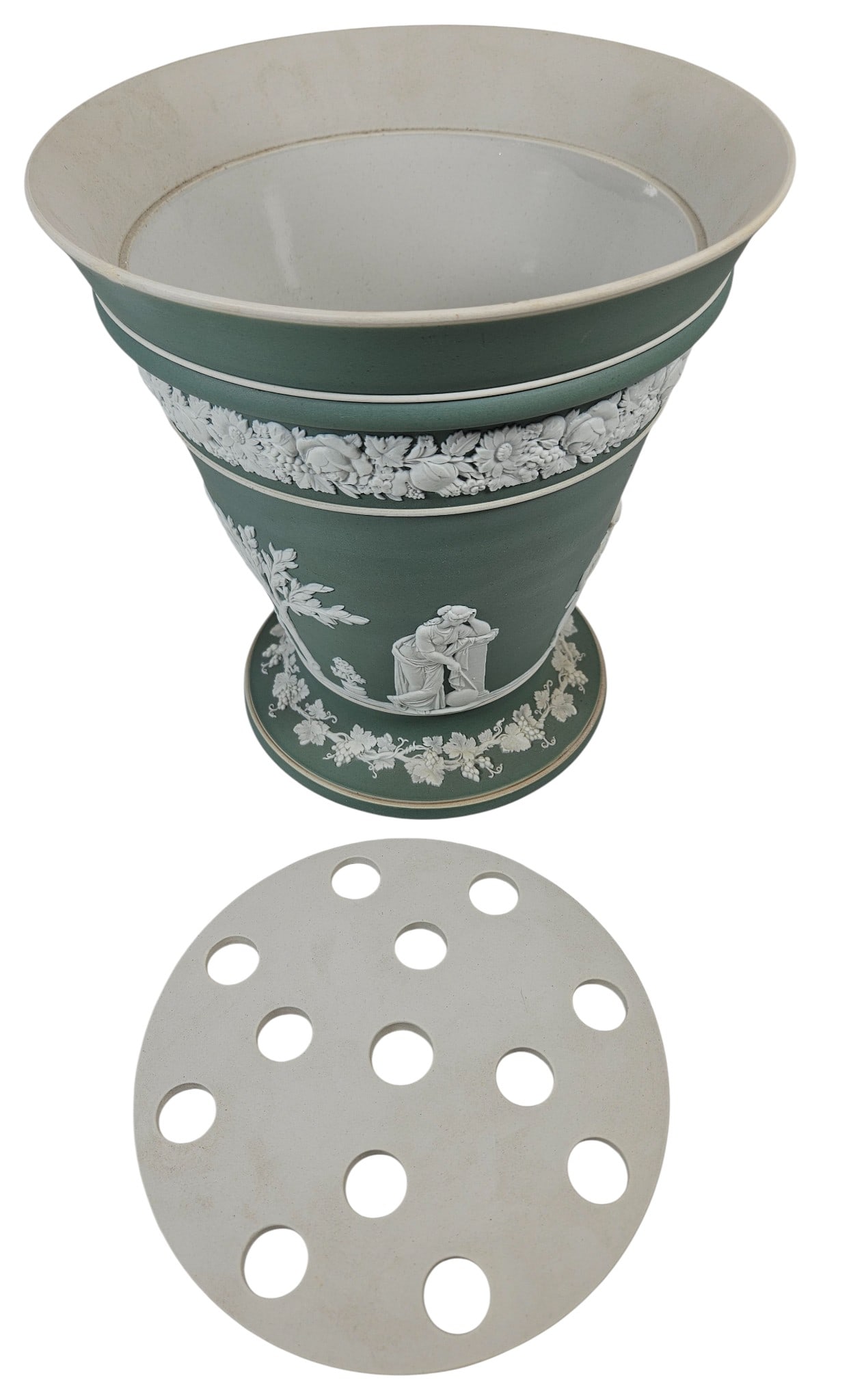 c1930 Large Wedgwood Jasperware Vase with Frog - 6