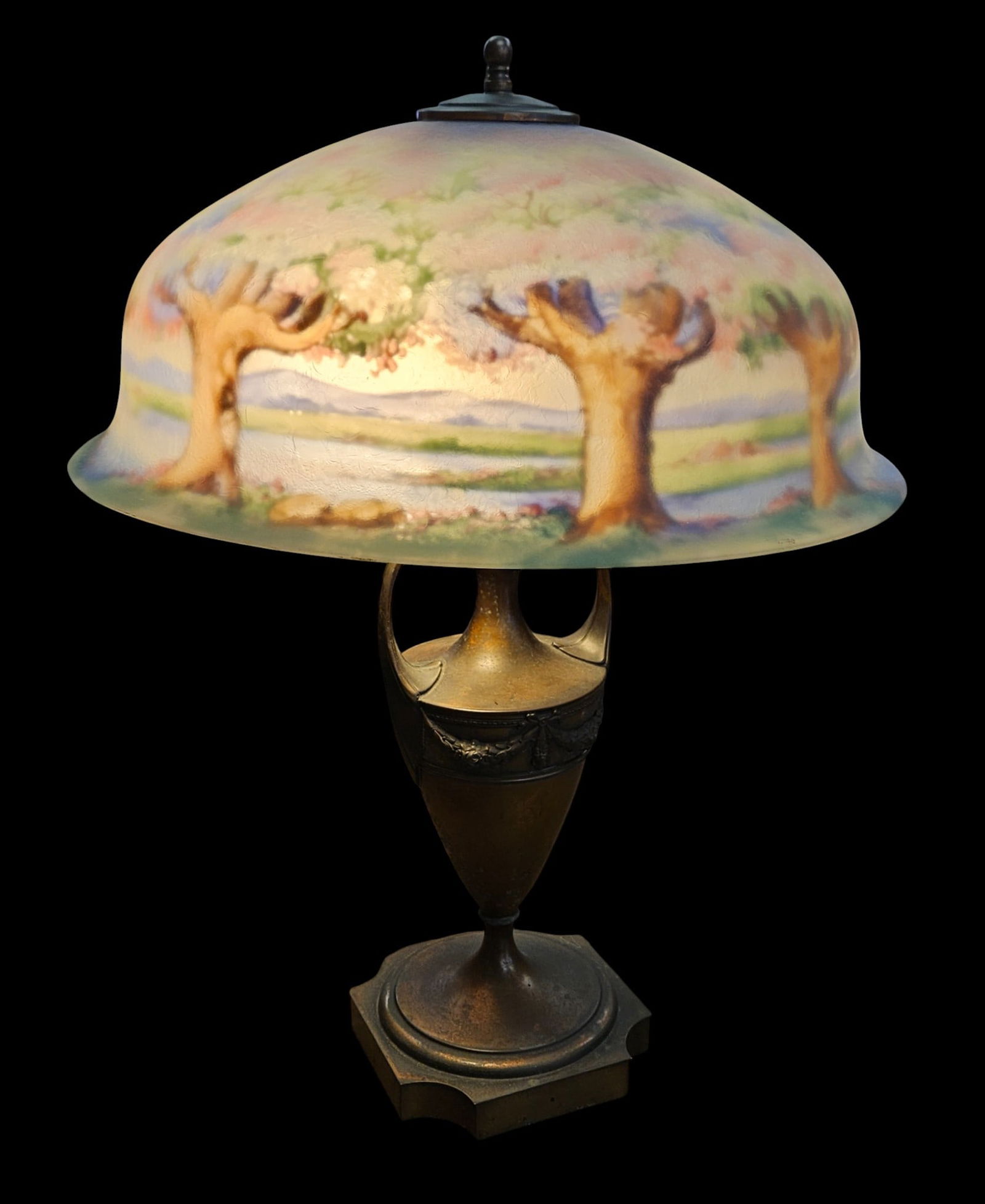 Signed Pairpoint Reverse Painted Lamp - 2