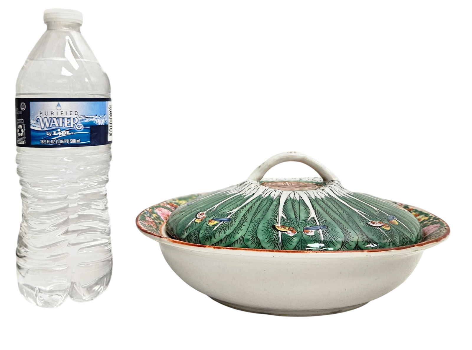 Chinese Export Cabbage Leaf Porcelain Covered Dish - 7