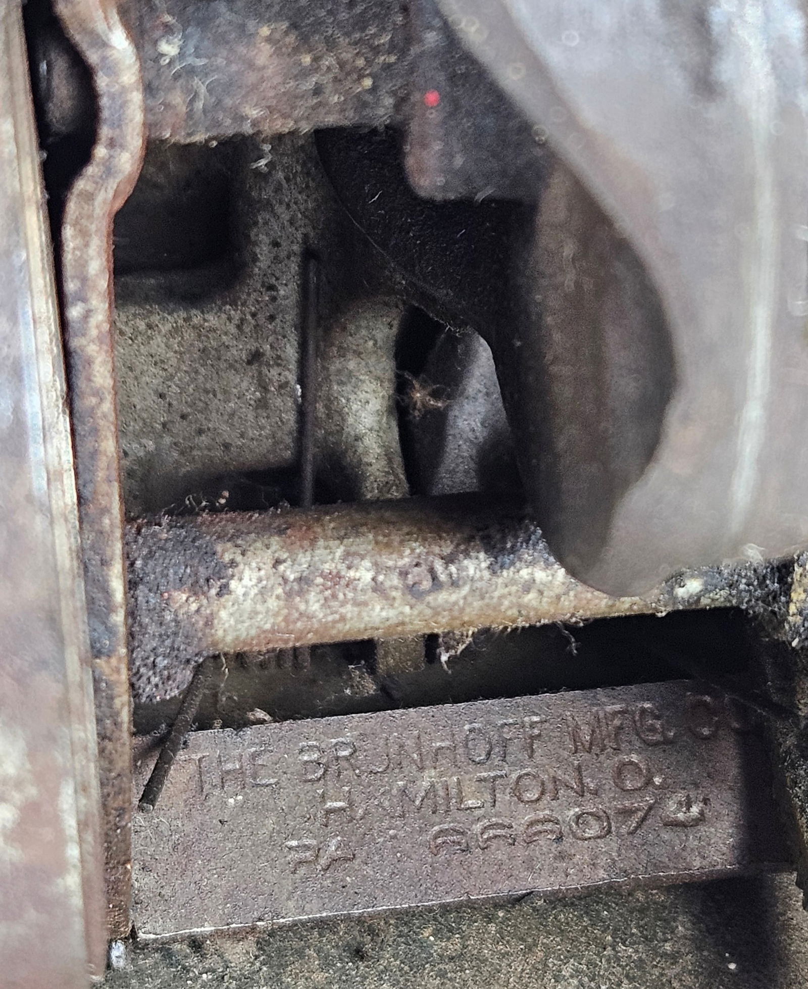 Key Wound Mechanical Clock Work Cigar Cutter - 7