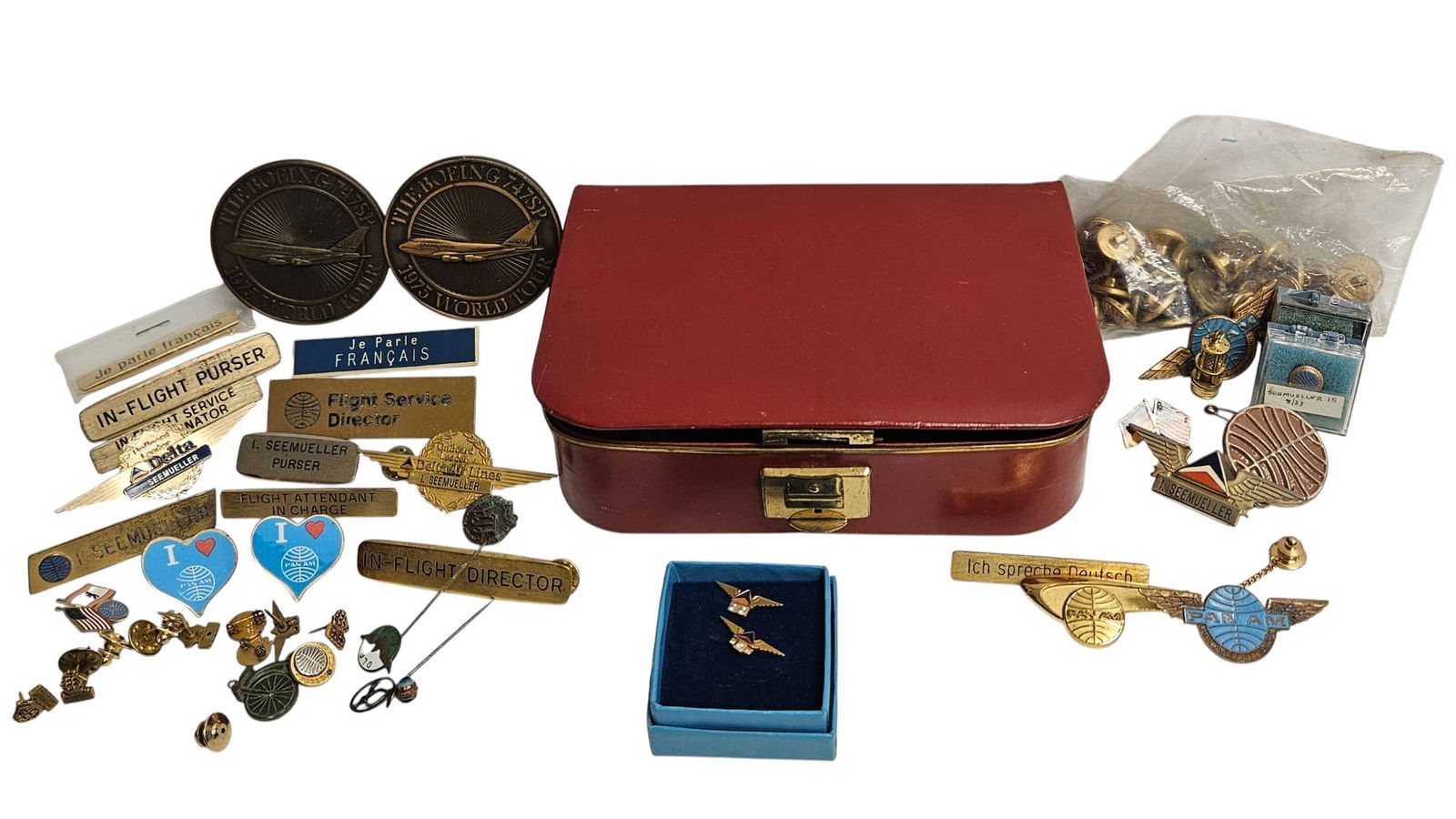 Mid Century Lot of Pan Am Memorabilia (1 of 8)