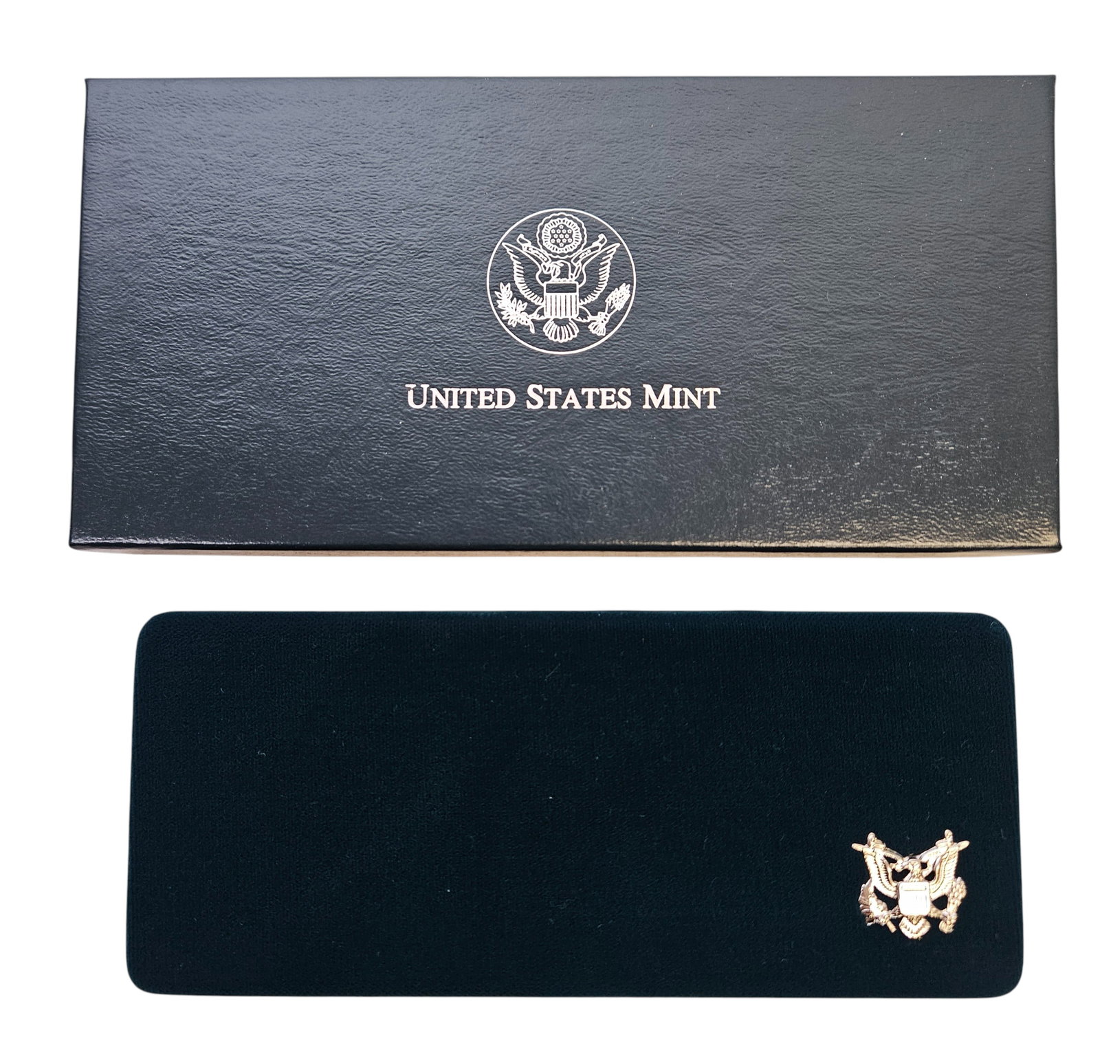 1994 US Veterans Commemorative Silver Dollars - 3