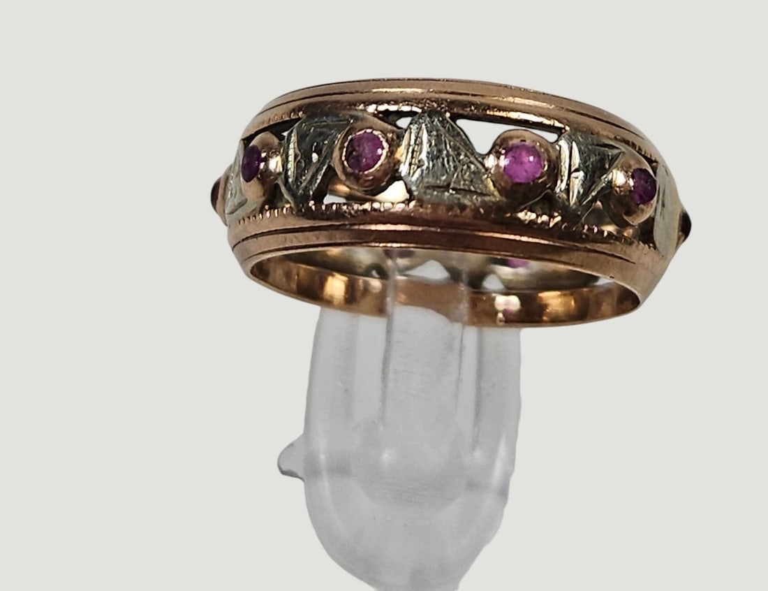 Vintage 14k White & Rose Gold Cabochon Ruby Eternity Band size 5.5: Two tone 14k gold ring with cabochon rubies. 2.1 dwt (3.4 grams).