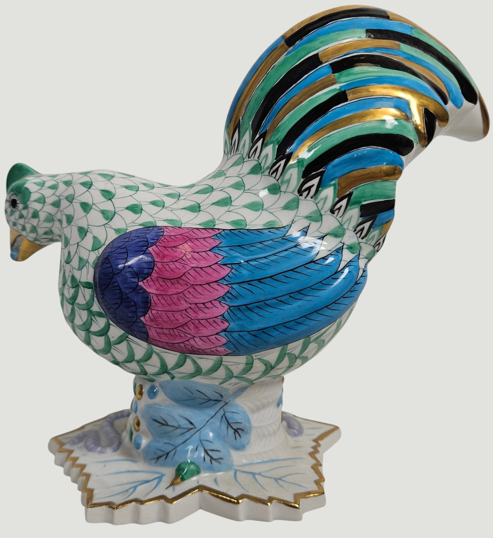 Herend Porcelain Fishnet Chicken - 3