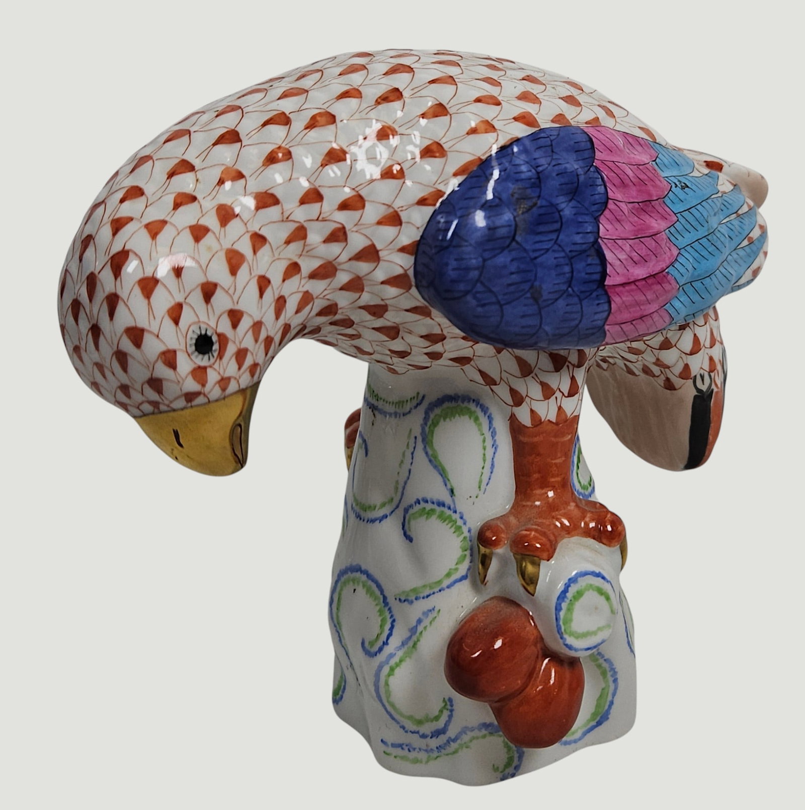 Herend Porcelain Fishnet Parrot (1 of 6)