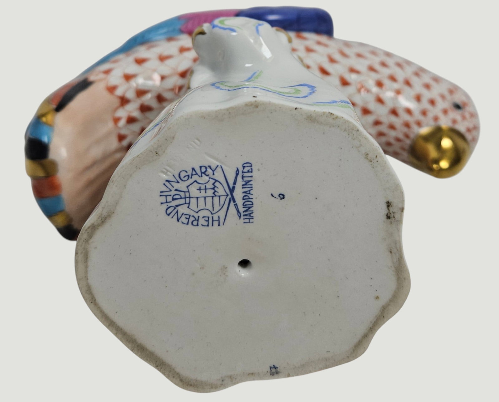 Herend Porcelain Fishnet Parrot - 5