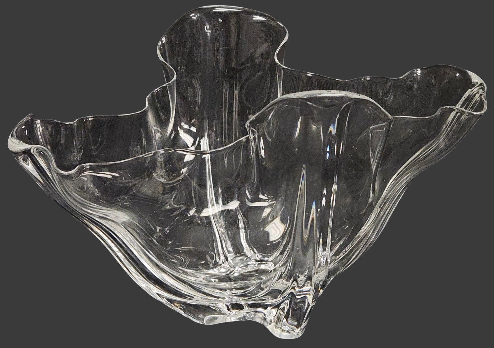 Steuben Crystal Grotesque Flared Crystal Bowl (1 of 7)