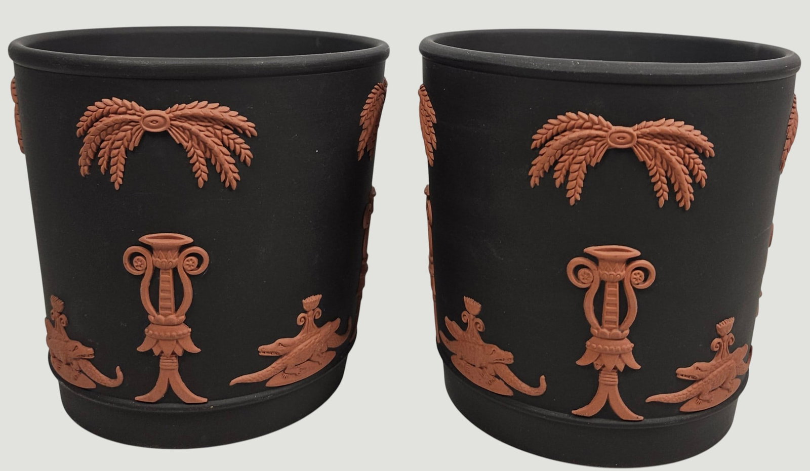 Pair Wedgwood Terracotta on Black Jasperware Egyptian Cache Pots / Planters (1 of 8)