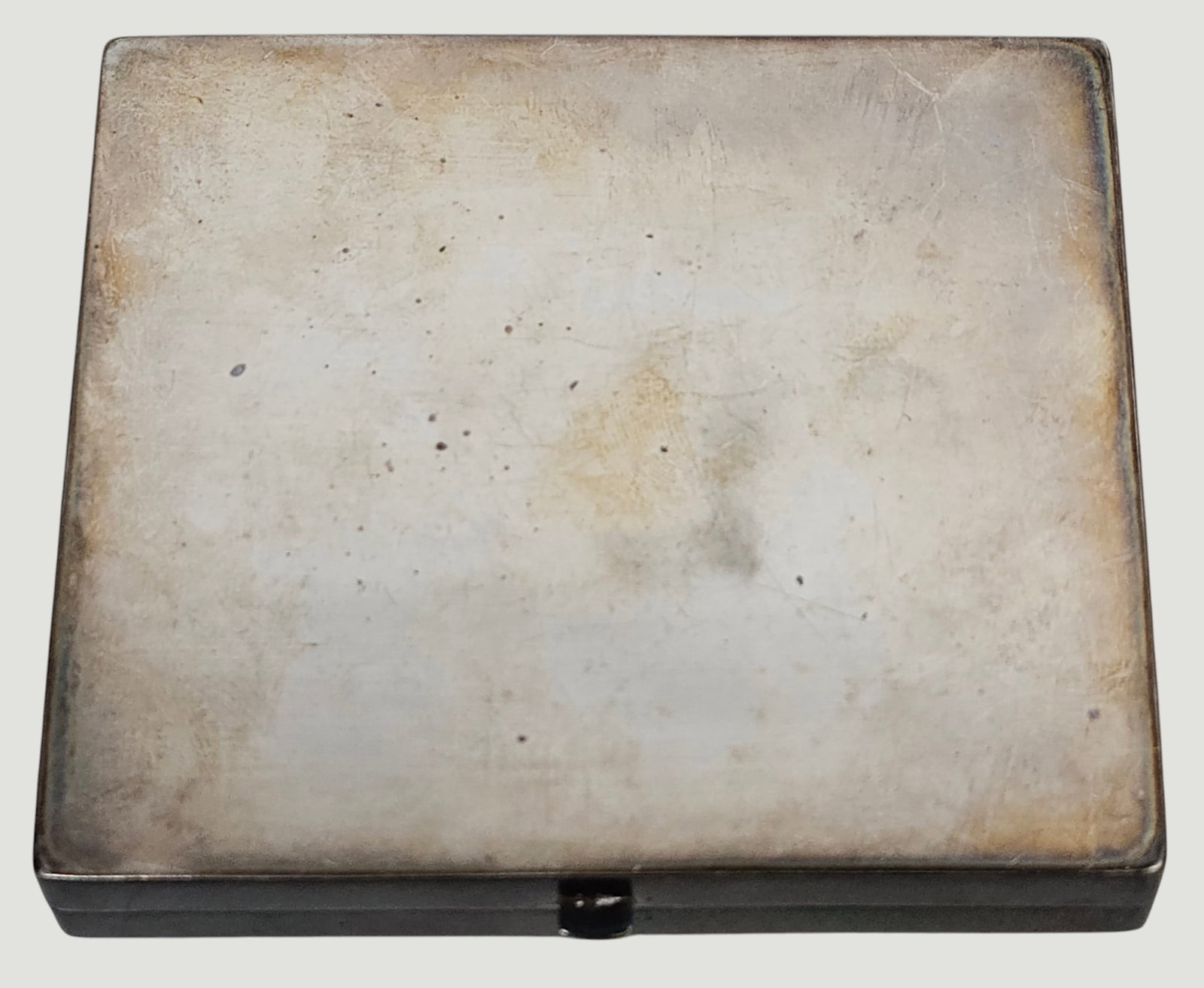 Vintage Burmese Repousse Silver Cigarette Box - 7