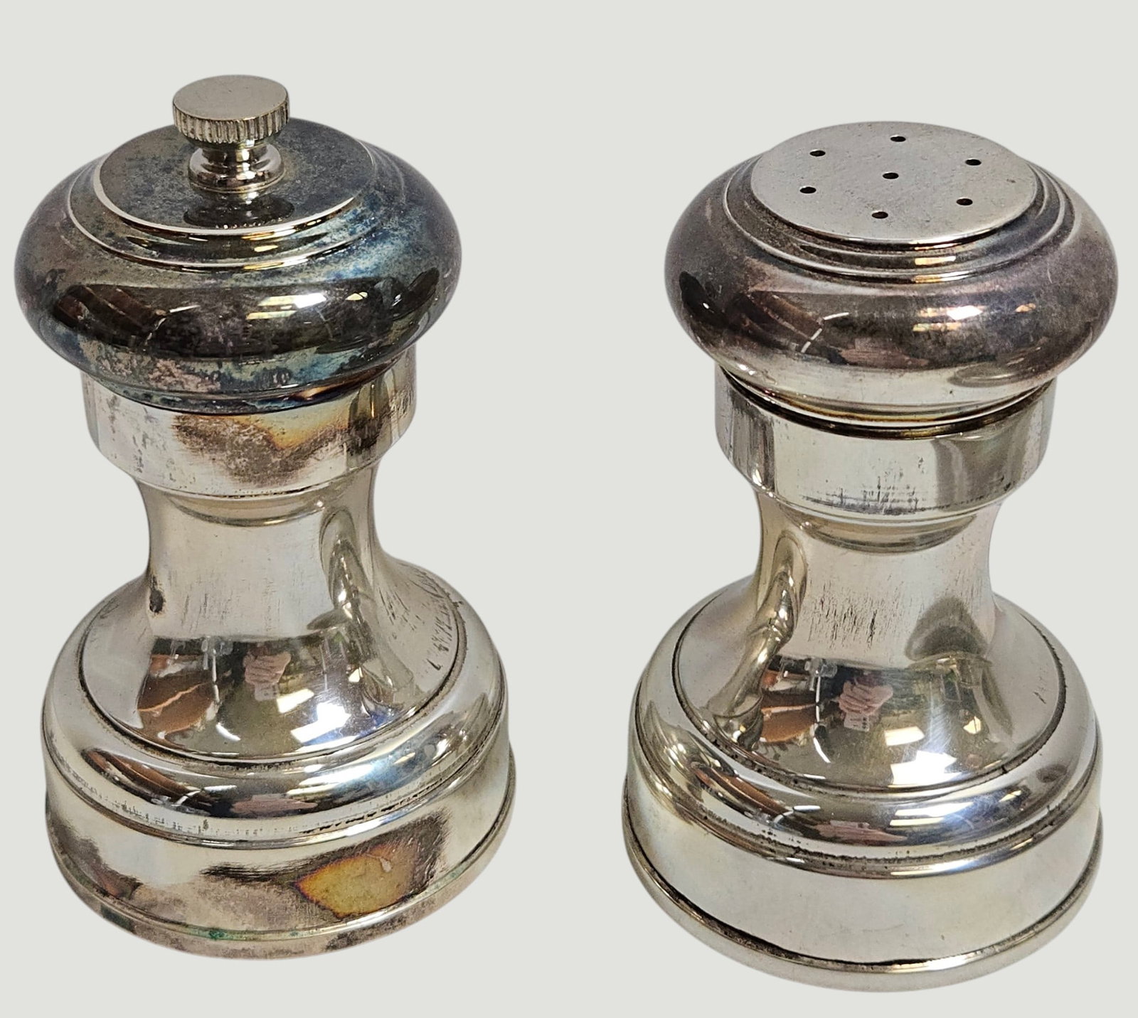 Tiffany & Co. Pair Sterling Silver Salt Shaker & Pepper Grinder: Pepper grinder measures 3.5 inches high. Overall good condition, please see photos.