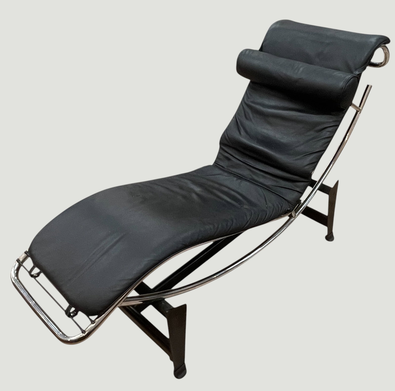 Mid Century Modern Chrome After Le Corbusier LC4 Chaise Lounge (1 of 11)