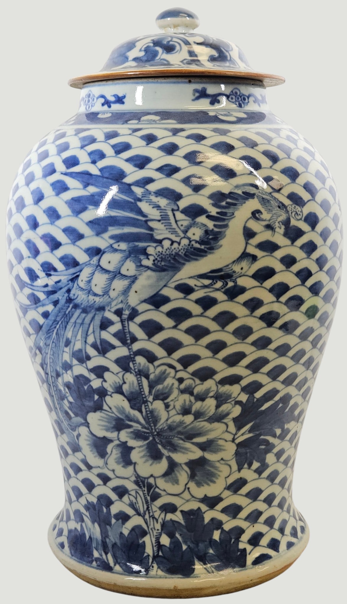 Large Quialong Period Qing Dynasty Blue & White Ginger Jar Phoenix: Jar measures 17 inches high, approx 10.5 inches at its widest. Overall good condtion, comes with certificate of antiquity.