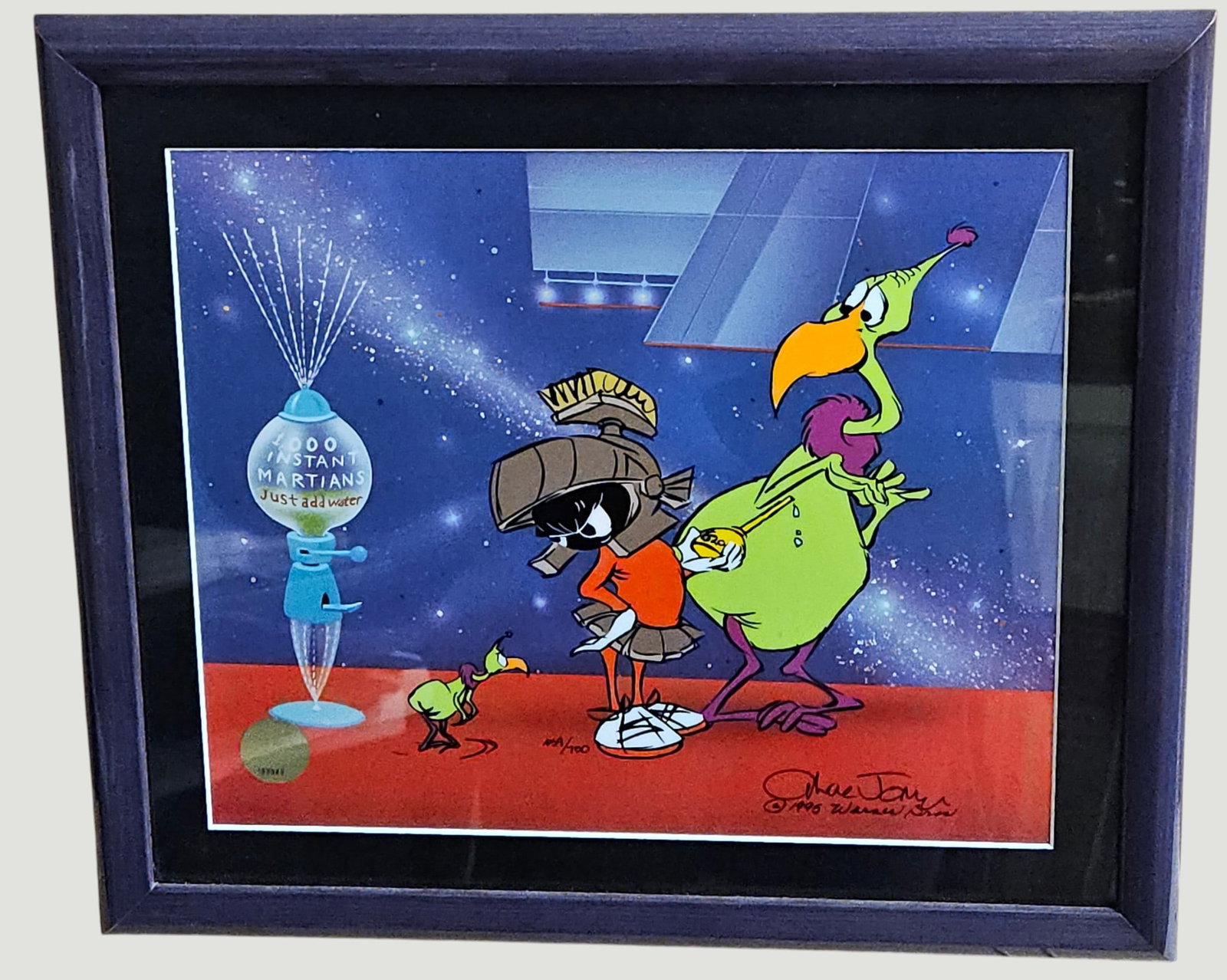 Original Limited Edition Chuck Jones 'Instant Martians' Animation Cel: Numbered 459/750. Comes with certificate of authenticity. Framed measures 13.25 x 15.25, sight 9.75 x 11.75. Overall good condition. From a large collection of animation cels. Please see photos.