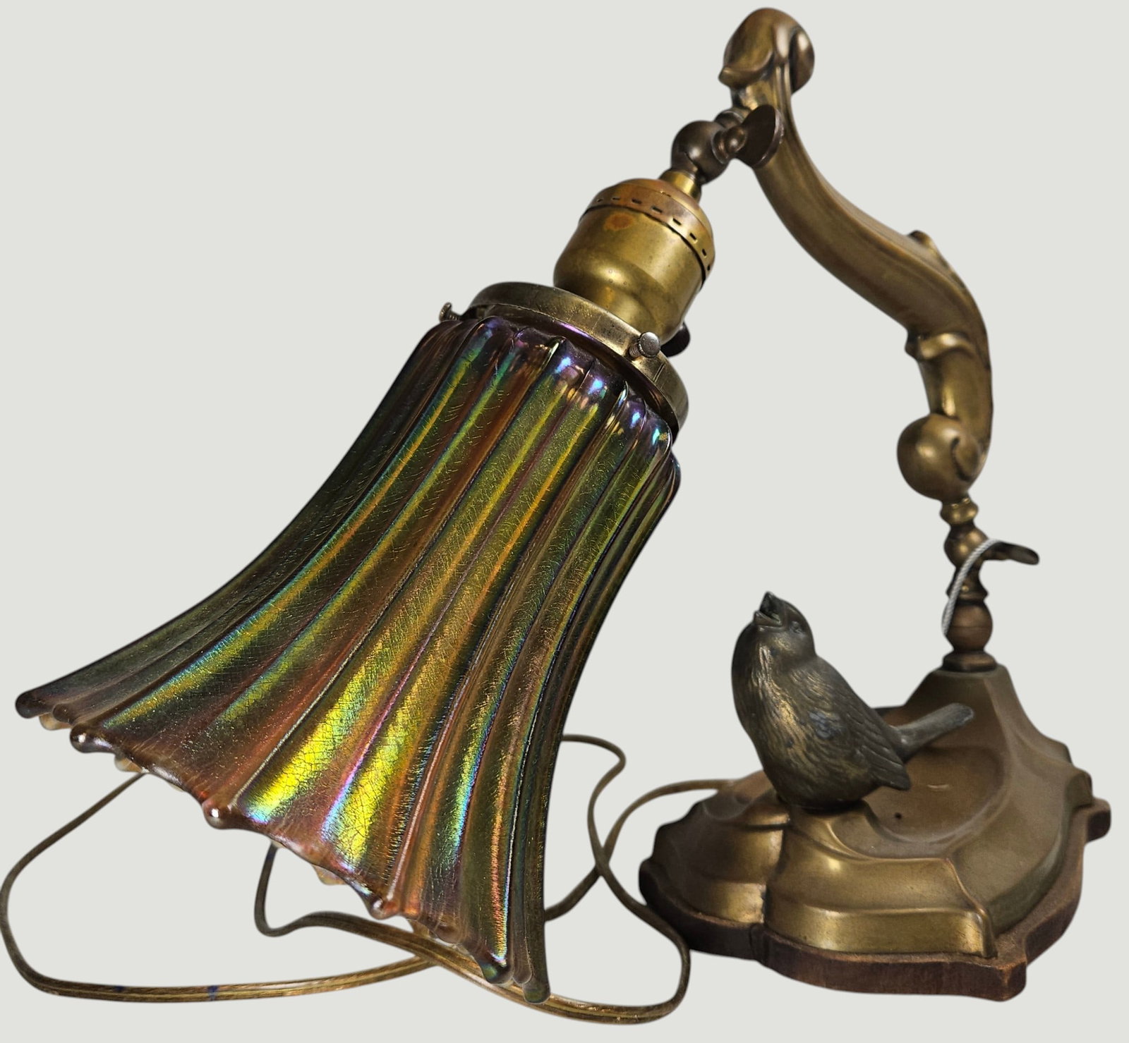 c1910 Bronze & Art Glass Desk Lamp (1 of 6)