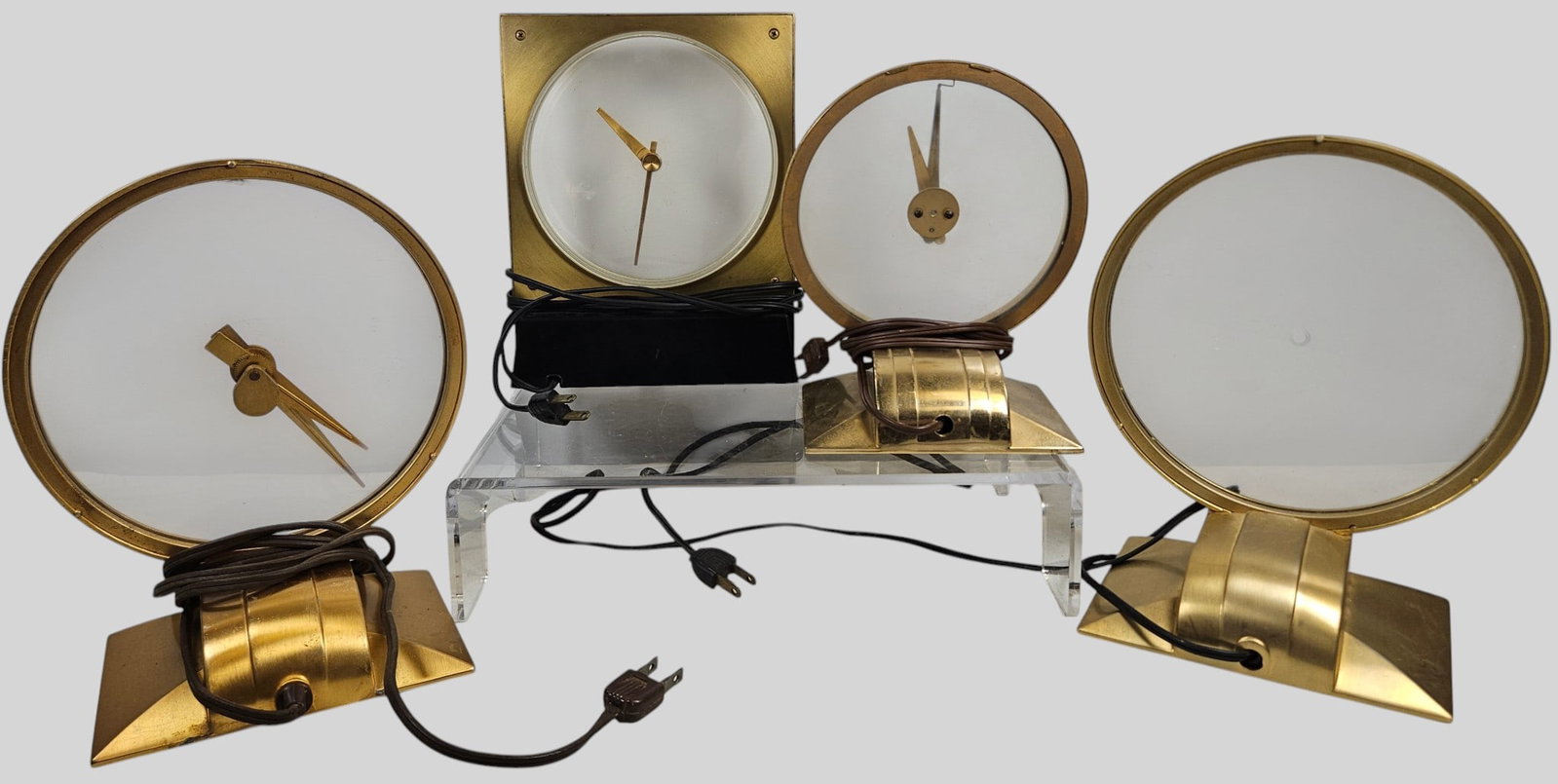 (4) Jefferson Mystery Clocks - 2