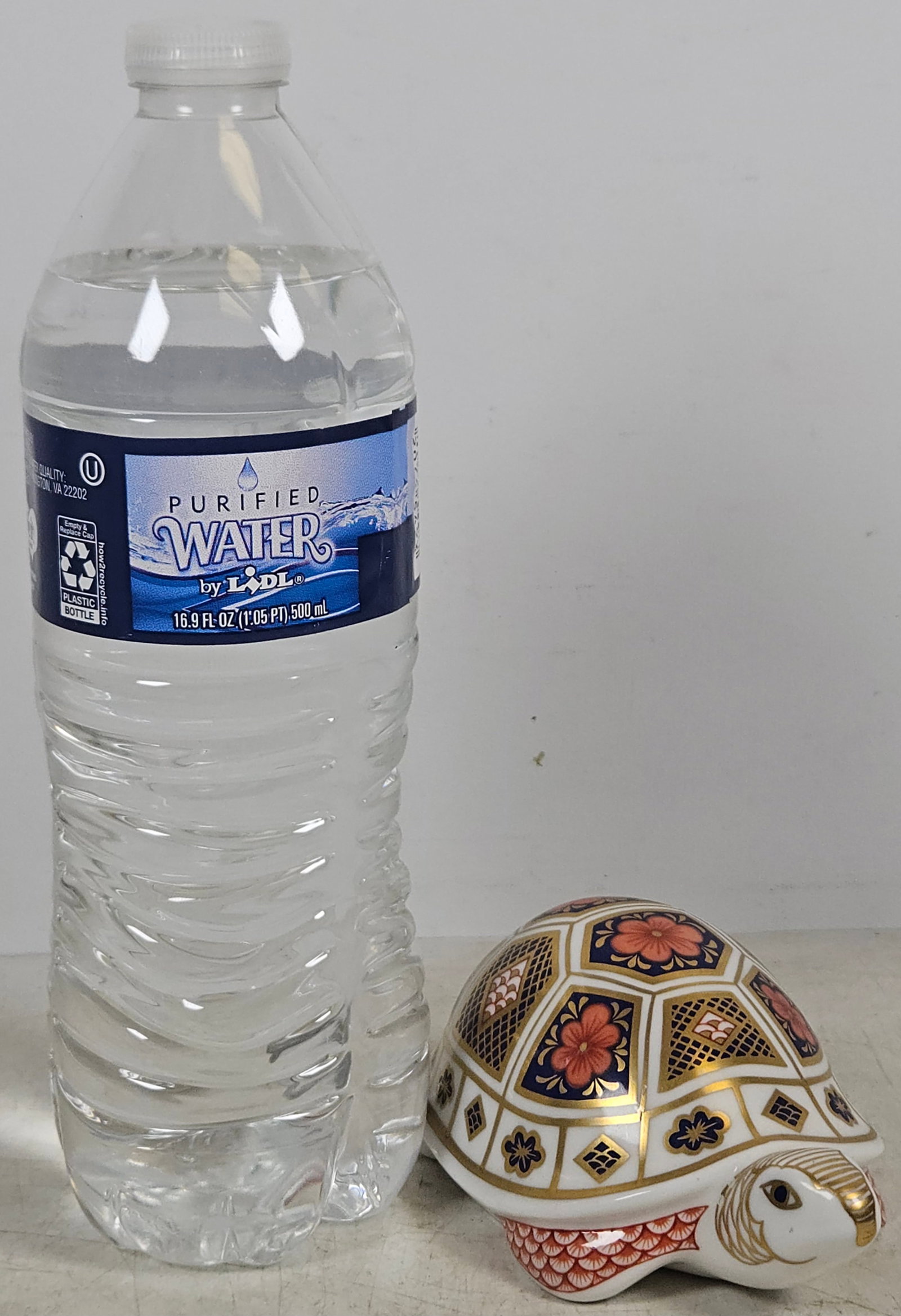 Royal Crown Derby Imari Turtle Paperweight - 7