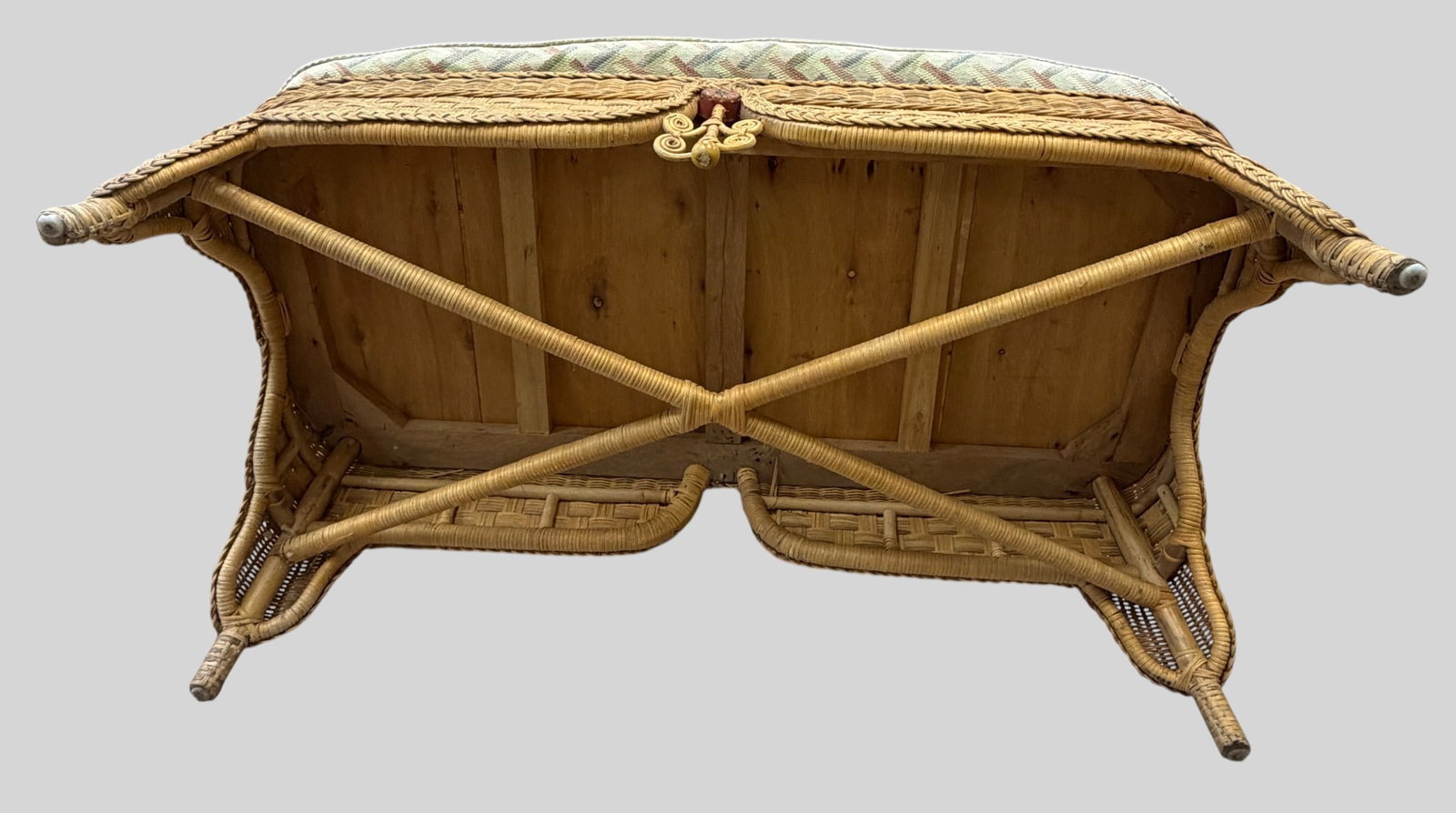 c1990 Mackenzie Childs Wicker Settee - 9