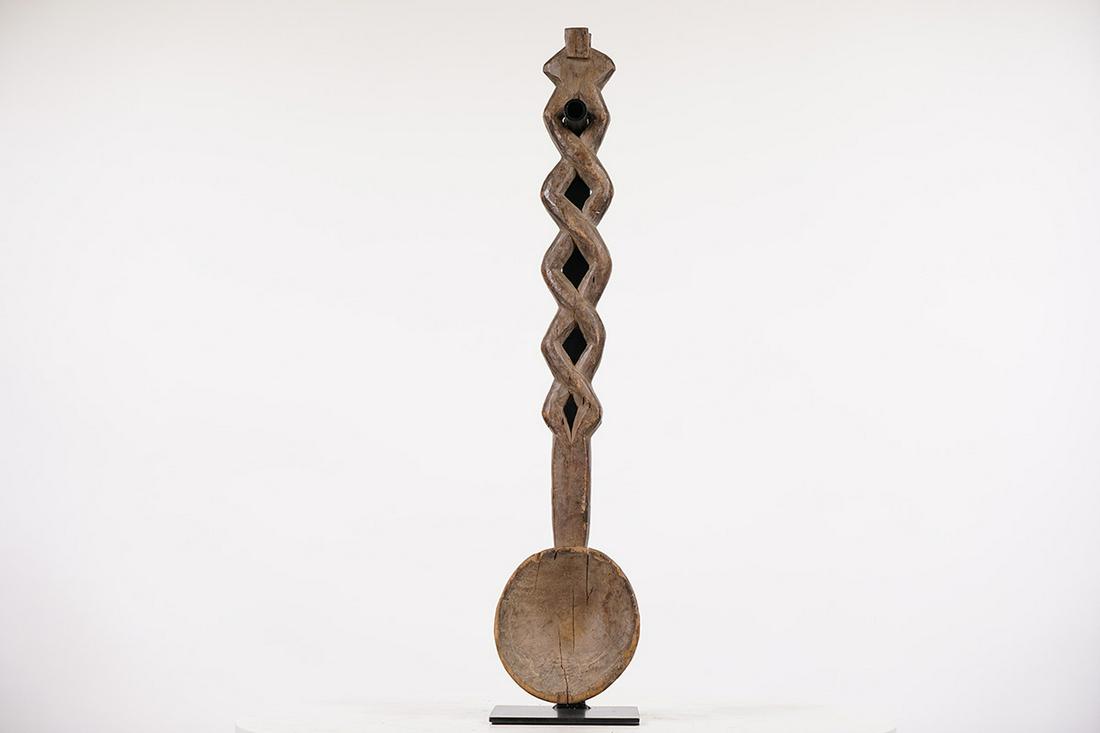 Dan Spoon on Stand - Liberia - African Tribal Art Sculpture (1 of 6)