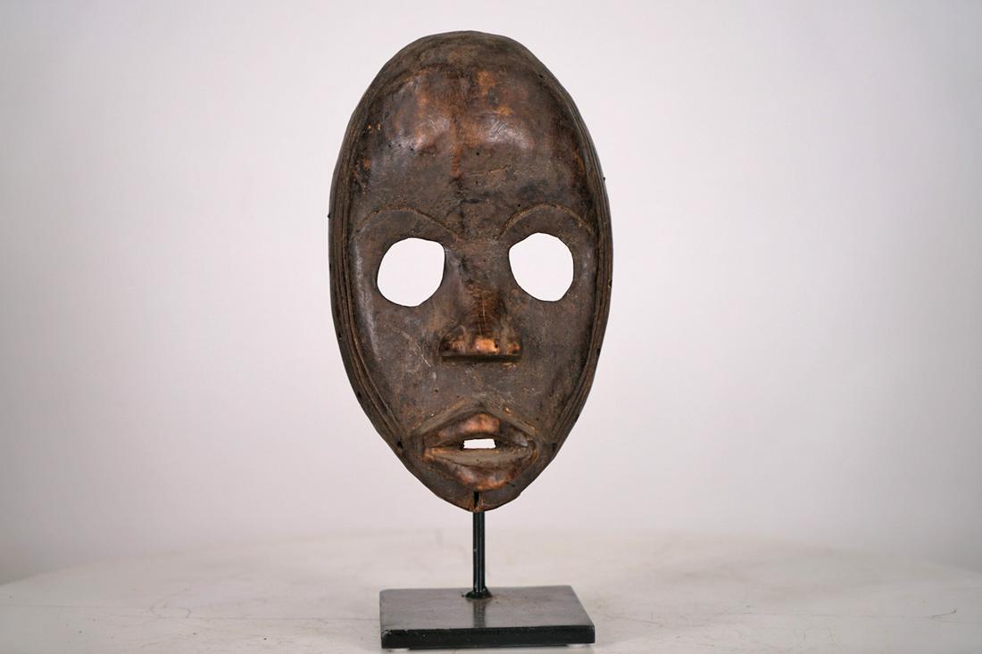 Dan Mask on Stand from Liberia - African Tribal Art (1 of 6)