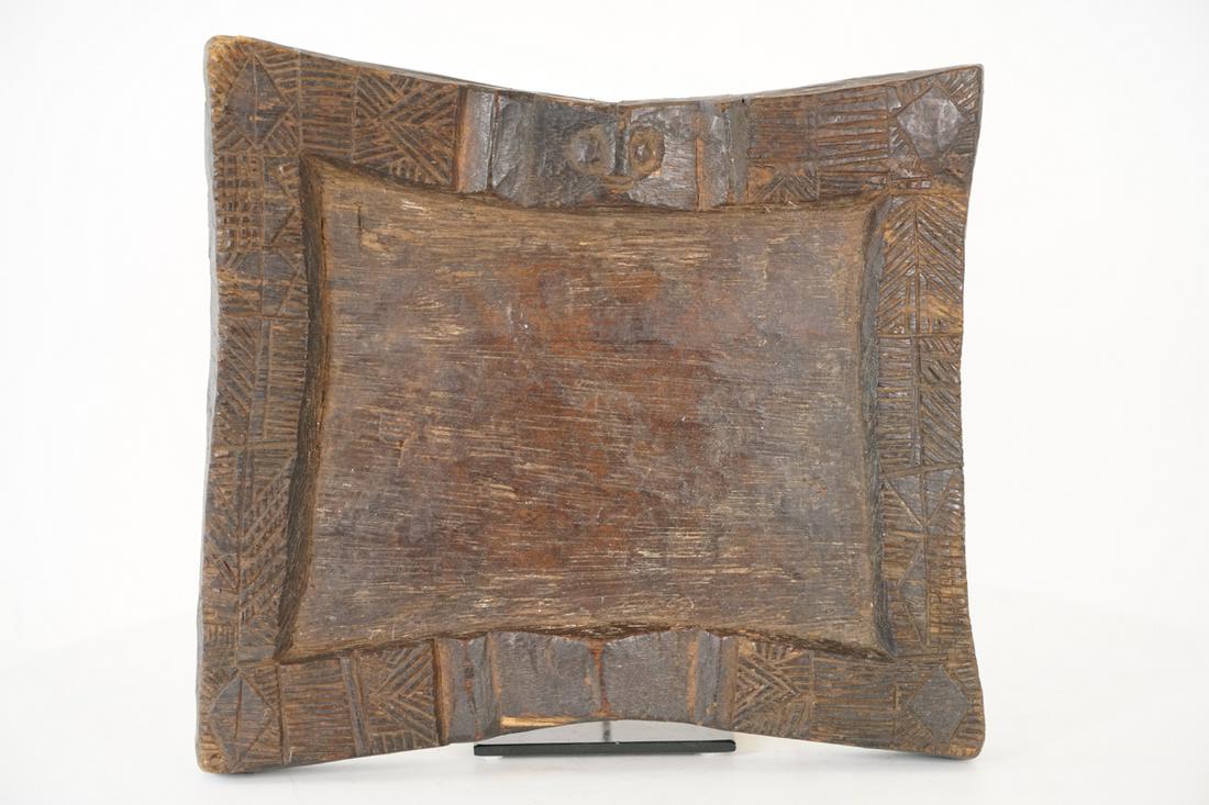 Yoruba Divination Tray from Nigeria - African Tribal Art Sculpture (1 of 6)