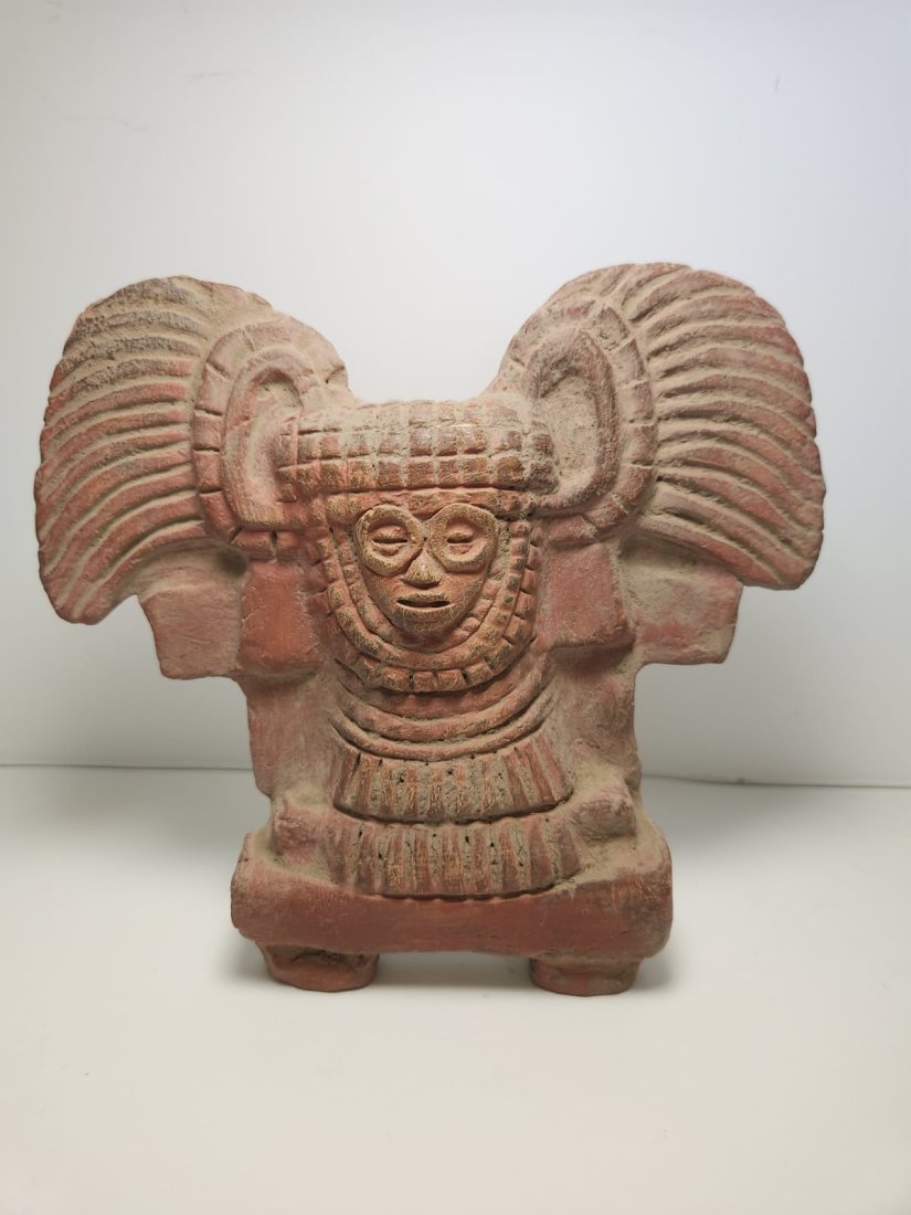 PRE-COLUMBIAN TERRACOTTA TEOTIHUACAN TLALOC FIGURE (1 of 7)