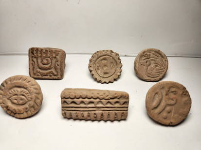 PRE-COLUMBIAN TERRACOTTA TEOTIHUACAN GROUP OF STAMPS W/GLYPHS: PRE-COLUMBIAN TERRACOTTA TEOTIHUACAN GROUP OF STAMPS W/GLYPHSMEASURAMENT:1" DIAMETER EACH APROX700AD-1200AD