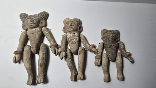 PRE COLUMBIAN RARE TEOTIHUACAN TERRACOTTA ARTICULATED DIGNATARY FAMILY
