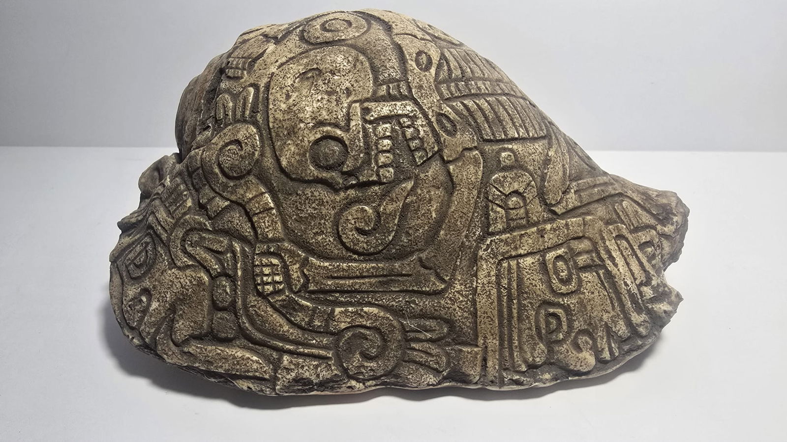 PRE COLUMBIAN AZTEC CEREMONIAL SNAIL TRUMPET (CODEX TIPE) (1 of 6)