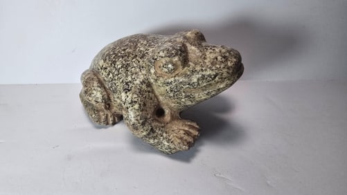 RARE PRE-COLUMBIAN OLMECA GRANITE FROG FIGURE
