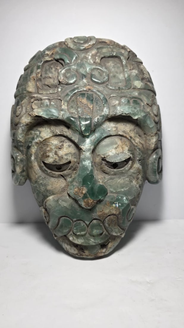 HUGE PRE-COLUMBIAN MAYAN FLUORITE CRYSTAL CHAAC GOD: HUGE PRE-COLUMBIAN MAYAN FLUORITE CRYSTAL CHAAC GODImpressive large Mayan sculpture carved from fluorite crystal depicting Chaac (Chacc), the Maya rain god, dating approximately 700 AD – 1200 AD (La