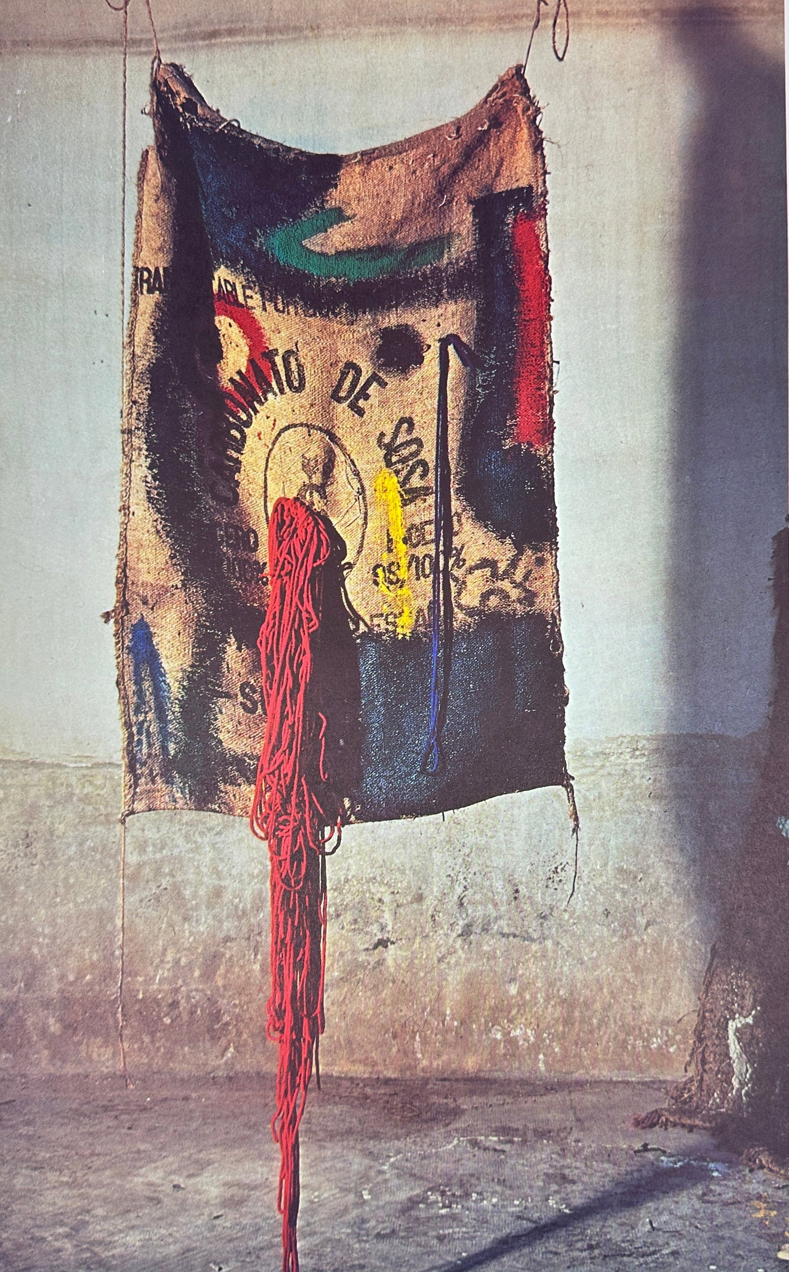 Joan Miró – Vintage Quadrichrome Photographic Print of Tapestry Installation, Published in (1 of 3)