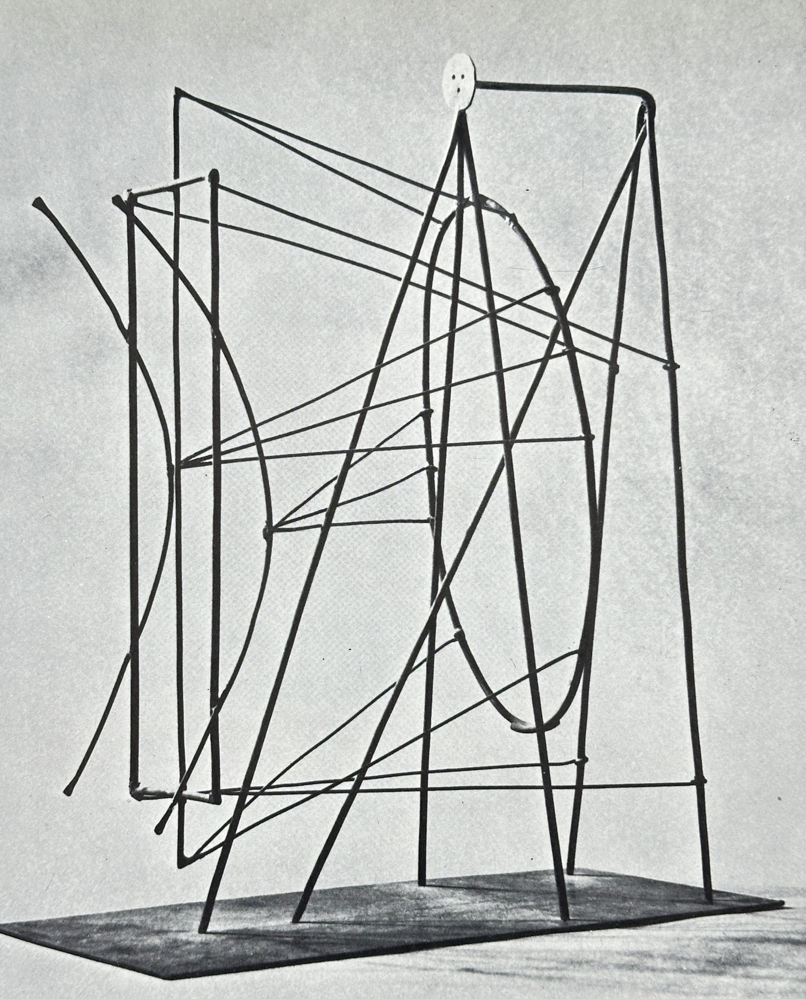Pablo Picasso (1881–1973), after – Construction in wire – Offset print (20th Century) (1 of 3)