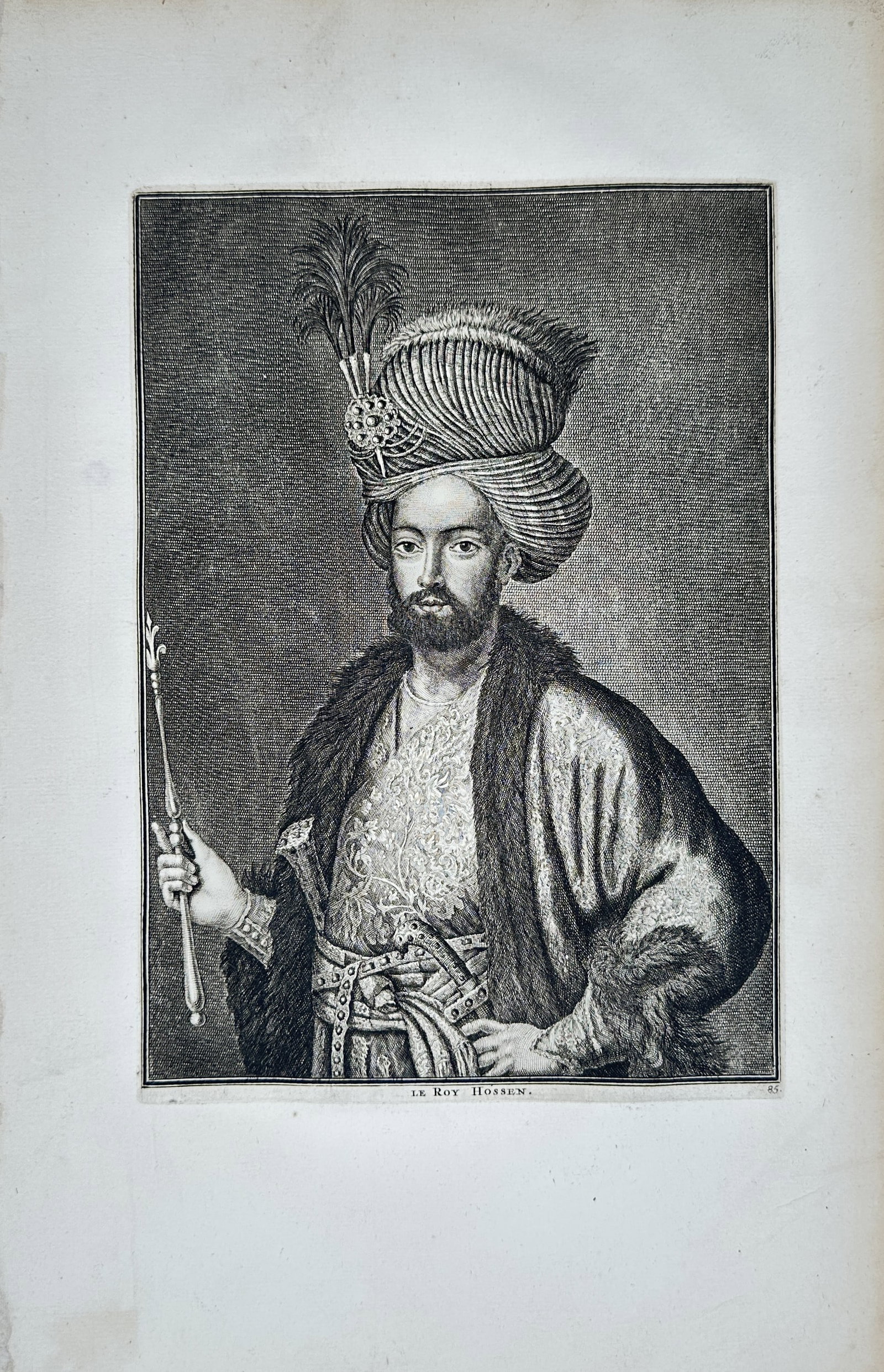Cornelis de Bruijn – King Hossen – Engraving (1711): "King Hossen" This print presents a historical portrait study illustrating the Persian monarch adorned in traditional regal attire and a monumental feathered turban. The composition highlights the ela