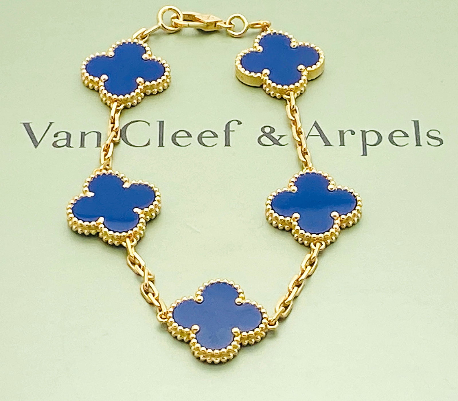 VAN CLEEF & ARPELS 18K YELLOW GOLD VINTAGE ALHAMBRA LAPIS BRACELET (1 of 5)