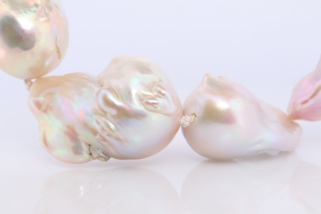 Sterling Silver Large Blister Baroque Pearl Necklace.: Sterling Silver Necklace. Large and Heavy Blister Pearls. 20mm by 30mm range. 19in length.