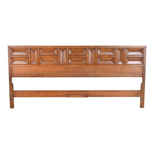 Henredon Mid-Century Modern Sculpted Walnut King Size Headboard, 1960s: A gorgeous Mid-Century Modern sculpted walnut king size headboard By Henredon USA, 1960s Measures: 79"W x 1.5"D x 37"H. Very good original vintage condition. Matching long dresser, highboy dresser, pa