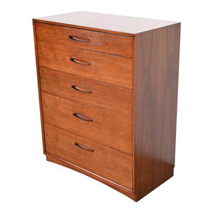 Henredon Mid-Century Modern Walnut Highboy Dresser, Newly Refinished: An exceptional Mid-Century Modern five-drawer walnut highboy dresserBy HenredonUSA, 1960sGorgeous walnut, with sculpted walnut recessed drawer pulls.Measures: 36"W x 19"D x 44.5"H.Professionally