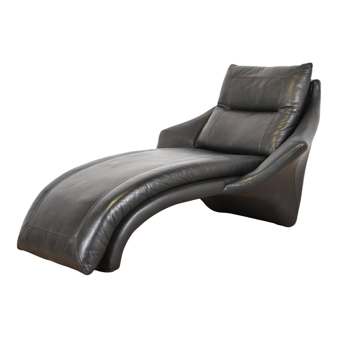 Roger Rougier Modern Black Leather Chaise Lounge: A gorgeous Modern black leather chaise lounge chair By Roger Rougier Canada, 1980s Measures: 46"W x 69"D x 38"H. Seat height: 18". Arm height: 21". Very good original vintage condition. Ready for imme